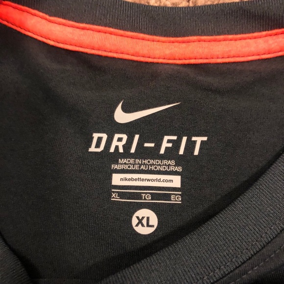 Nike Dri-Fit Tee - Picture 2 of 3